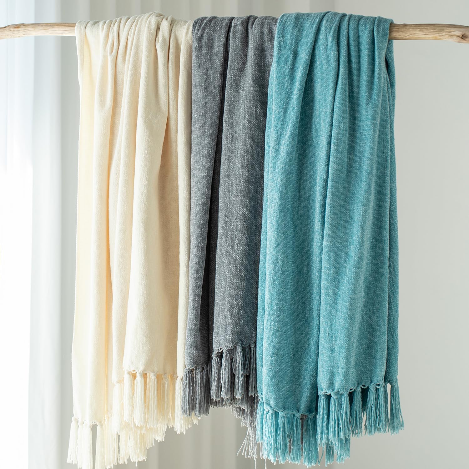 Extra Large Lightweight 108X90 Soft Chenille Throw Bed Blanket for Bedroom with Fringe Tassel, Decorative Blankets and Throws, Cozy Warm Blanket for Men and Women, Blue Oversized King Size