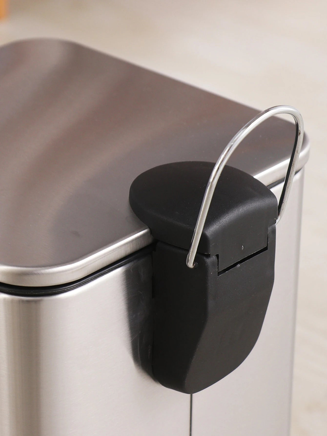 Stainless Steel Kitchen Garbage Can, Recycling or Waste Bin, Soft Close, Step-On Pedal, Removable Inner Bucket, Silver