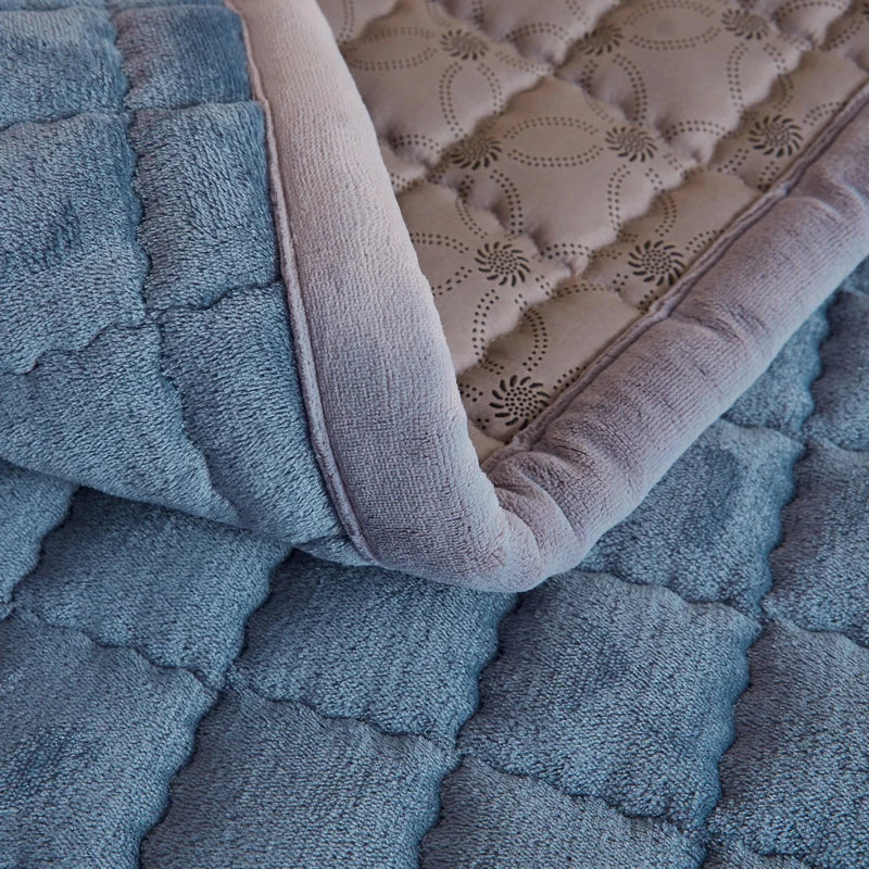 Quilted Mattresses Thickened Bedsheet Матрас Топпер Velvet Mattress Topper Skin-Friendly Bed Linen Blue Mattress(No Pillowcase)