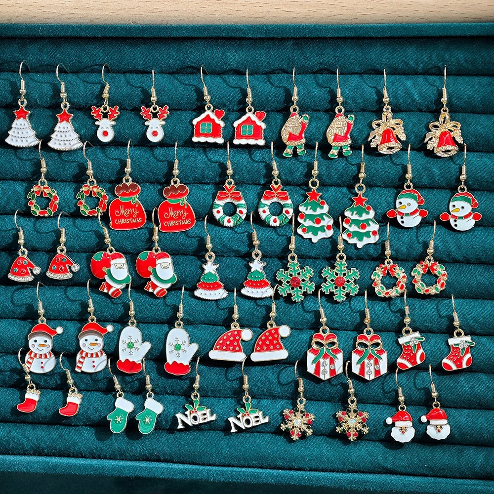 10/20/40Pcs New Christmas Set Cross Border Hot Selling Cartoon Dripping Oil Elk Santa Claus Christmas Tree Earrings for Women