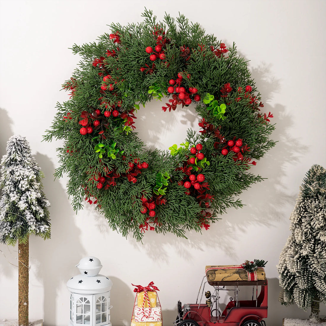 18 Inch Artificial Christmas Wreath Green Pine Leaf Wreath with Big Red Berries for Christmas Front Door Hanging Pendant Decor